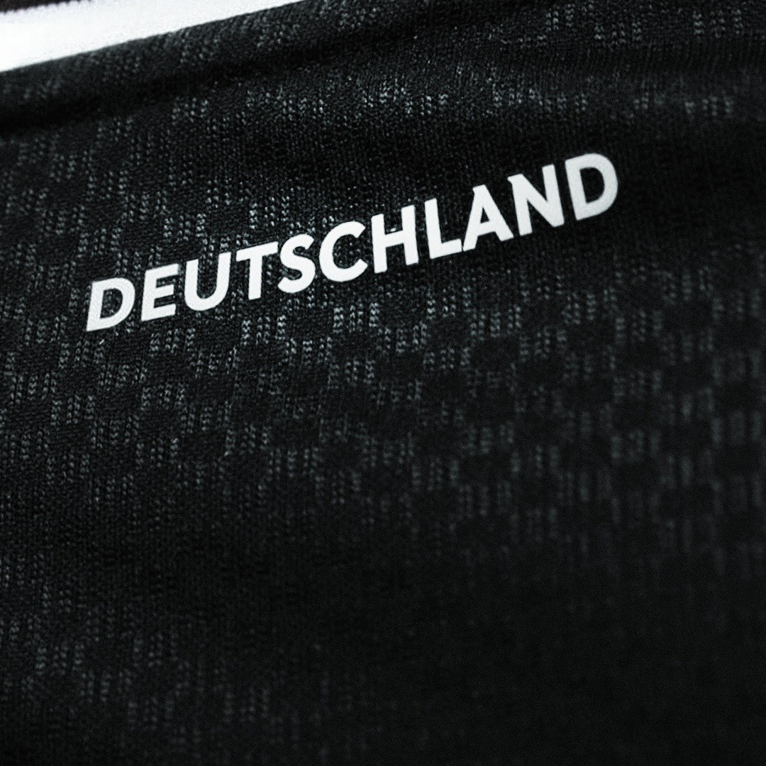Third 26/27 Kids Shirt Kit