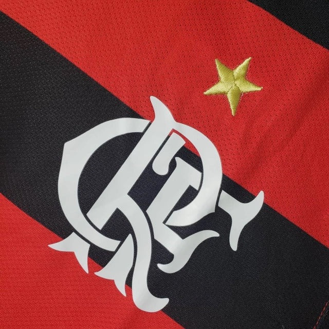 Retro 2009 Fan Shirt