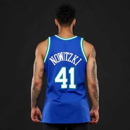 Dirk Nowitzki Swingman Jersey