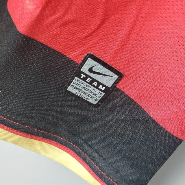 Retro 2009 Fan Shirt