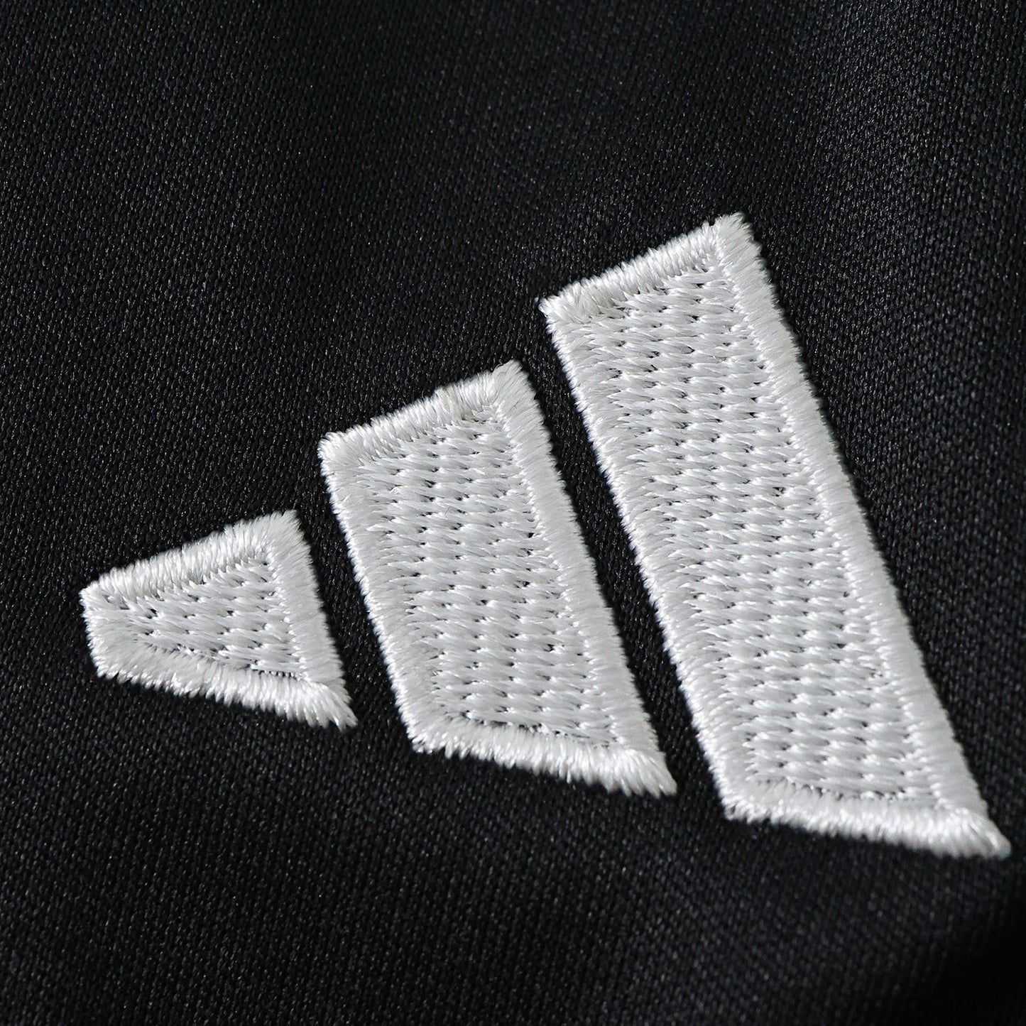 United Home 26/27 Kids Shirt Kit