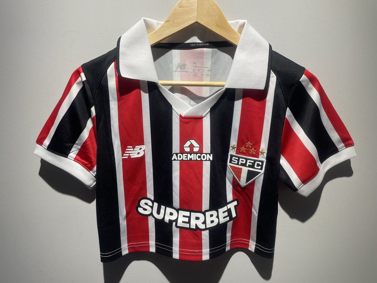 Cropped Away 26/27 Women’s Shirt