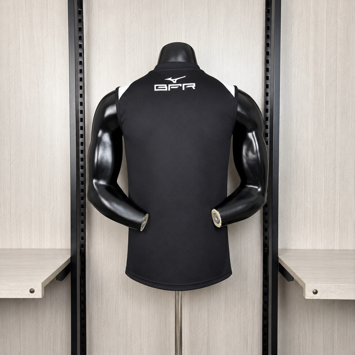 Sleeveless Training 26/27 Fan Shirt