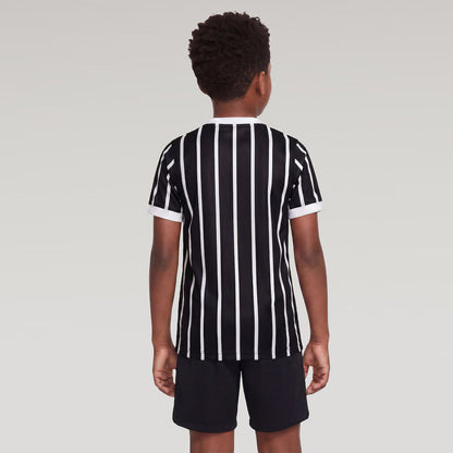 Away 2027 Kids Kit