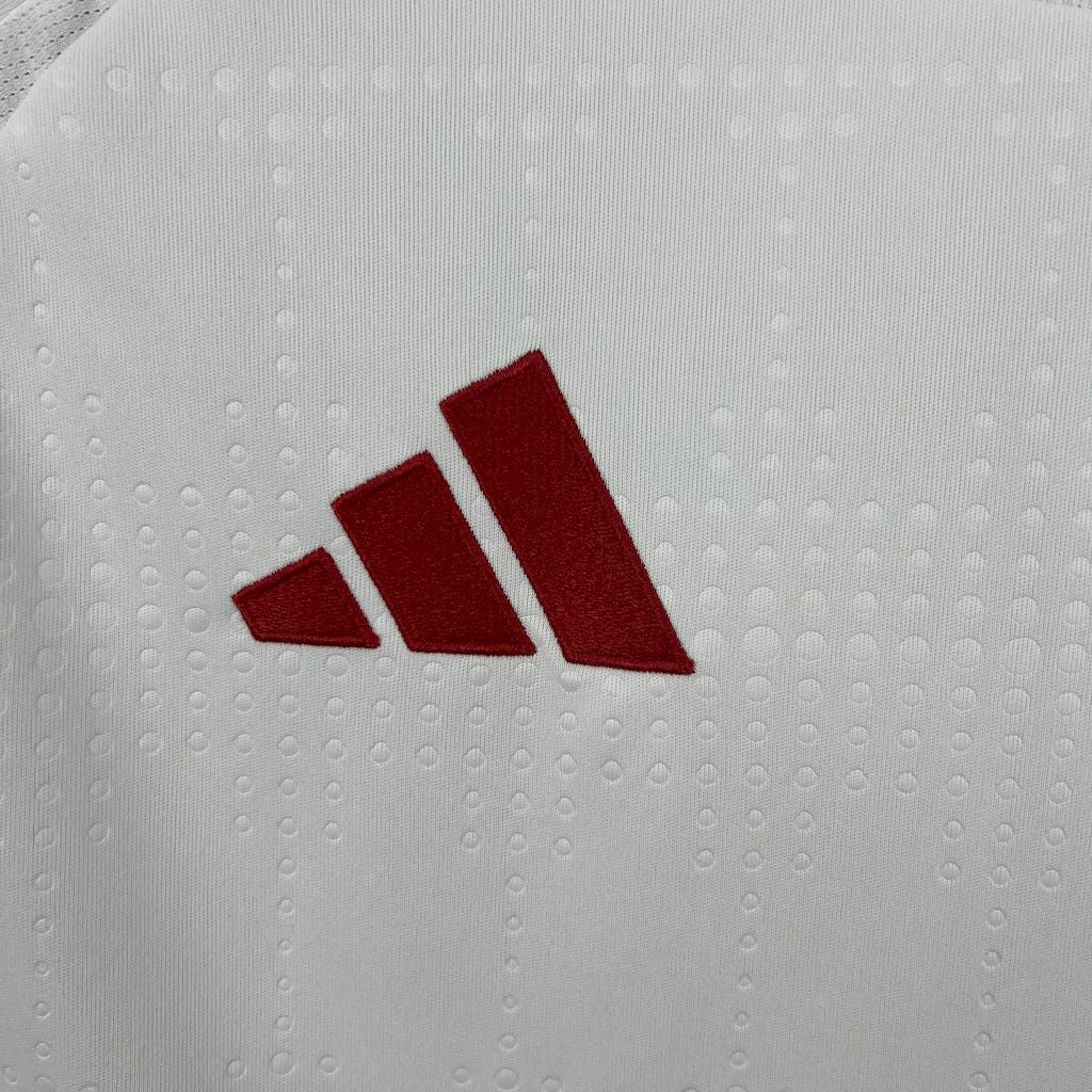 Away 25/26 Fan Shirt