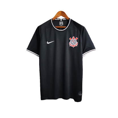 Retro Away 25/26 Fan Shirt