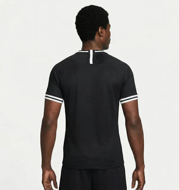 Retro Away 25/26 Fan Shirt