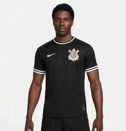 Retro Away 25/26 Fan Shirt