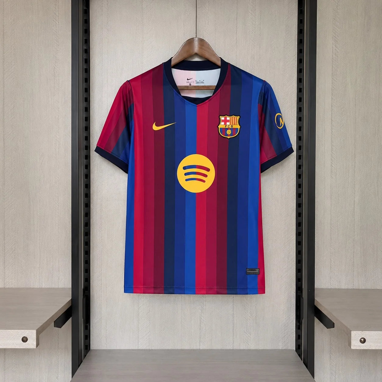 Combo 26/27 - Home, Away and Training 045